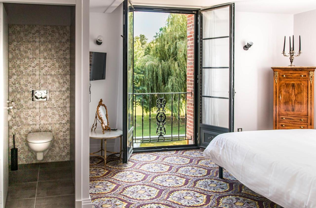 Les Jardins De Josephine - Le Manoir Hotel Evreux Exterior photo